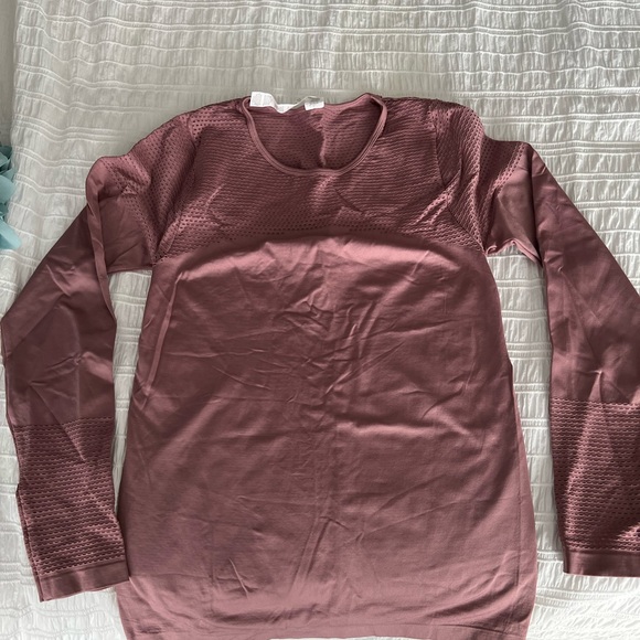 Fabletics - Picture 2 of 2